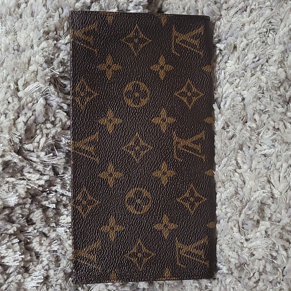 Louis Vuitton Cosmetics Pouch / Pochette - Picture 2 of 16